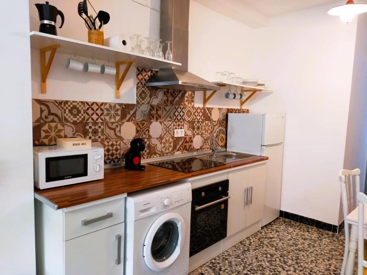 Apartamentos Fernando III El Santo บาเอซา ภายนอก รูปภาพ