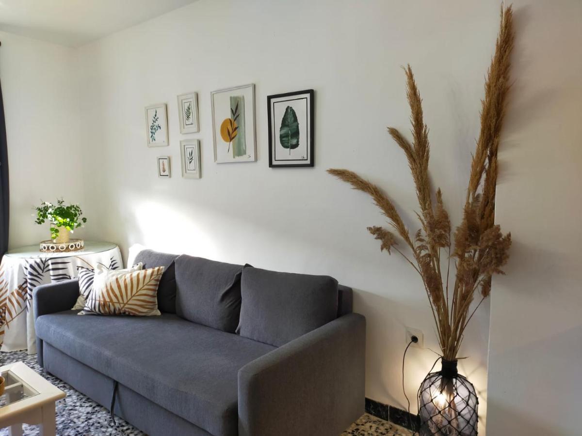 Apartamentos Fernando III El Santo บาเอซา ภายนอก รูปภาพ