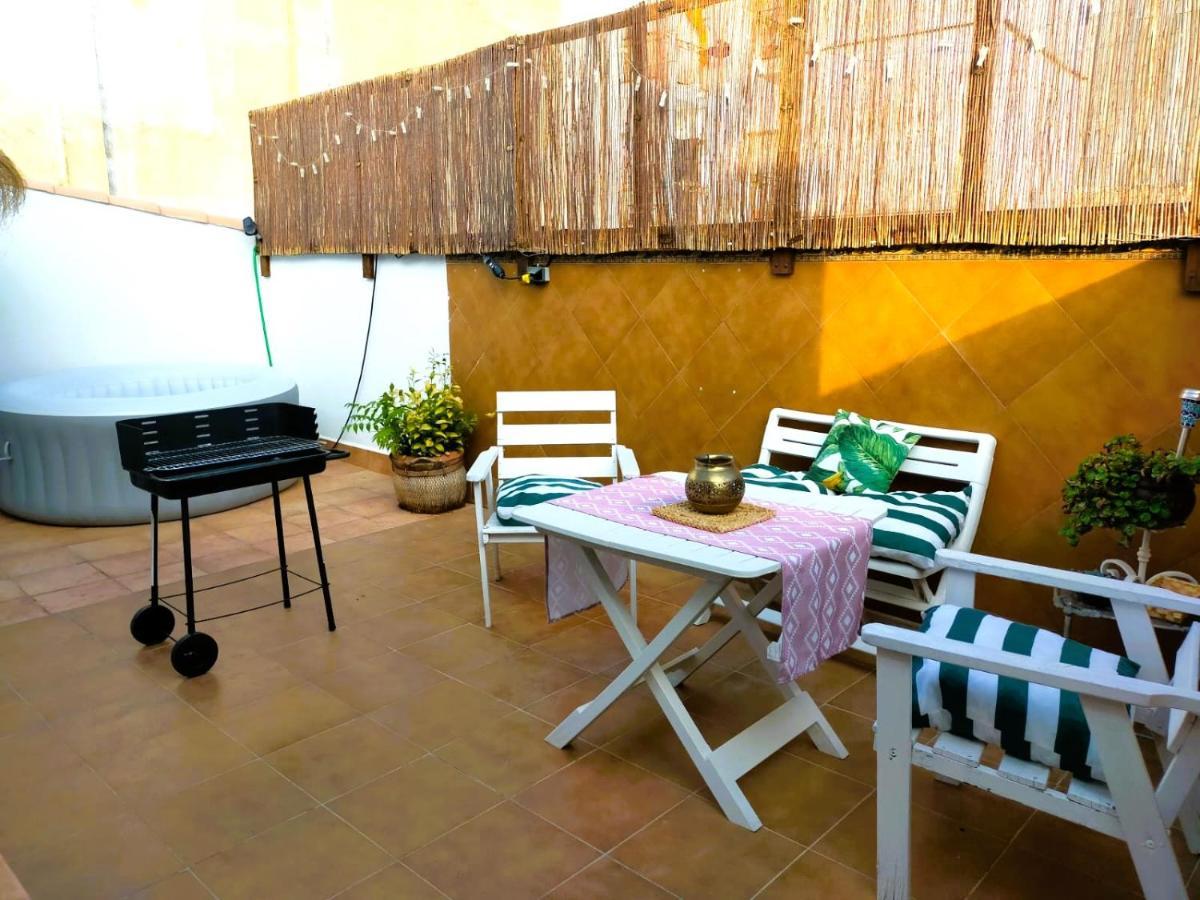 Apartamentos Fernando III El Santo บาเอซา ภายนอก รูปภาพ