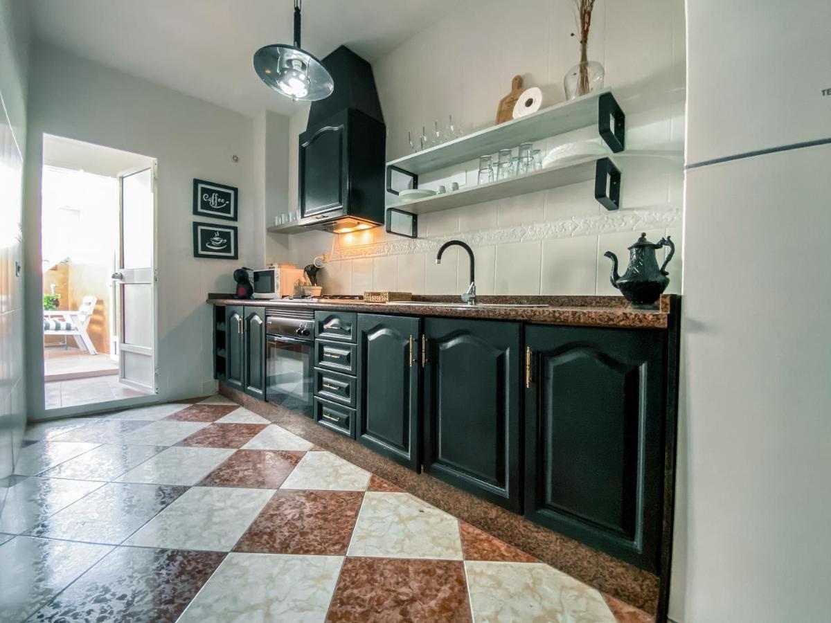 Apartamentos Fernando III El Santo บาเอซา ภายนอก รูปภาพ